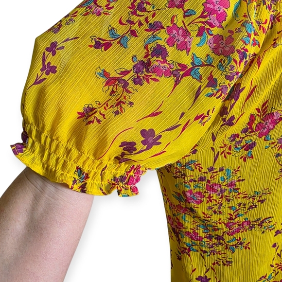 Old Navy Sheer Floral Peasant Top, Yellow, Size Large - Picture 6 of 8